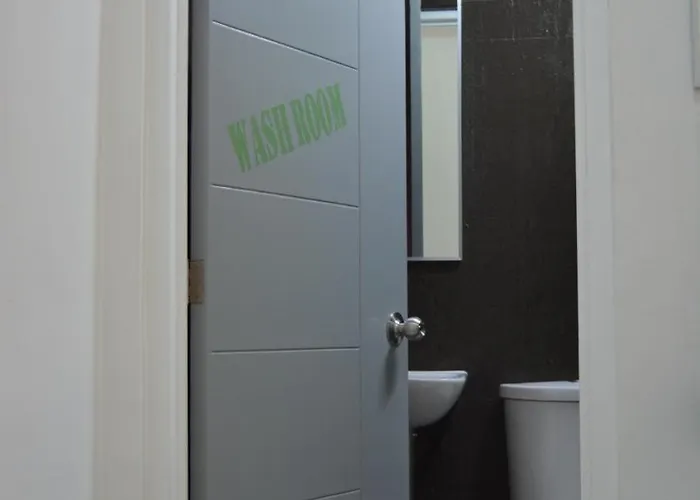 Mad Monkey (adults Only) Appartamento in condominio *